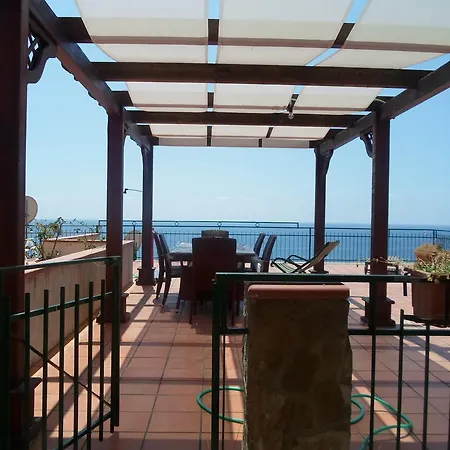 Baia Dei Pini Διαμέρισμα
